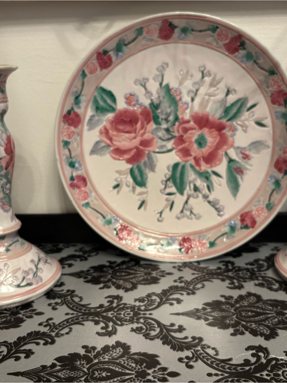 Ensemble 3pc porcelaine H.F.P. Macau peinte à la main / Vintage Candlestick Set